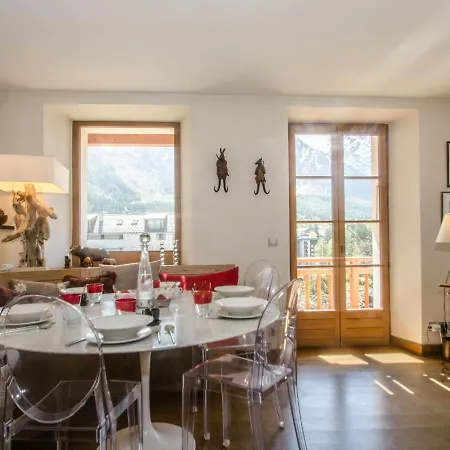 Beautiful Apartment In Mont Blanc With Spa Apartament
