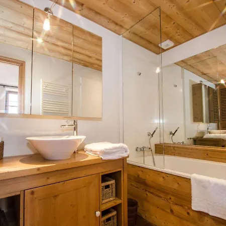Beautiful Apartment In Mont Blanc With Spa